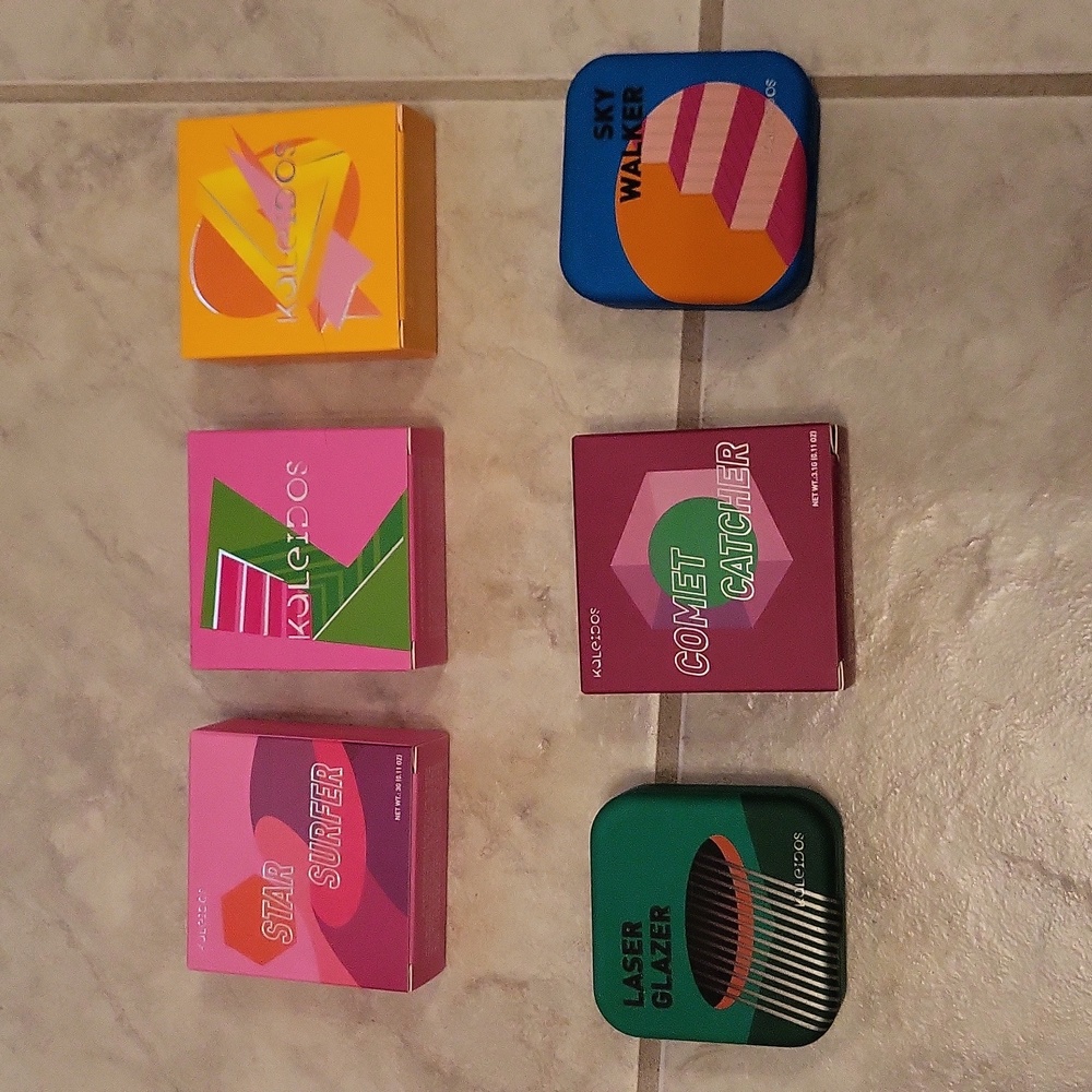 Bundle of space age highlighters